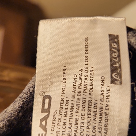 Head Touch Screen Running Gloves Sensatech Size Large Grey Brand New - Picture 2 of 7